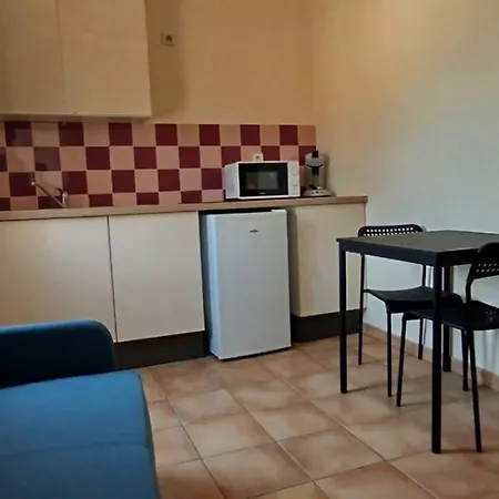 Apartment Budgetbnb Escaillon Toulon