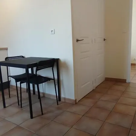 Budgetbnb Escaillon *