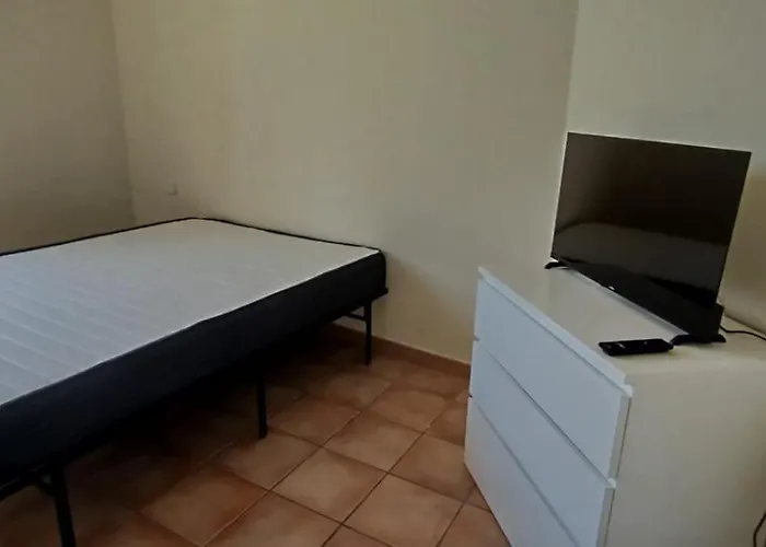 Budgetbnb Escaillon Lejlighed Toulon