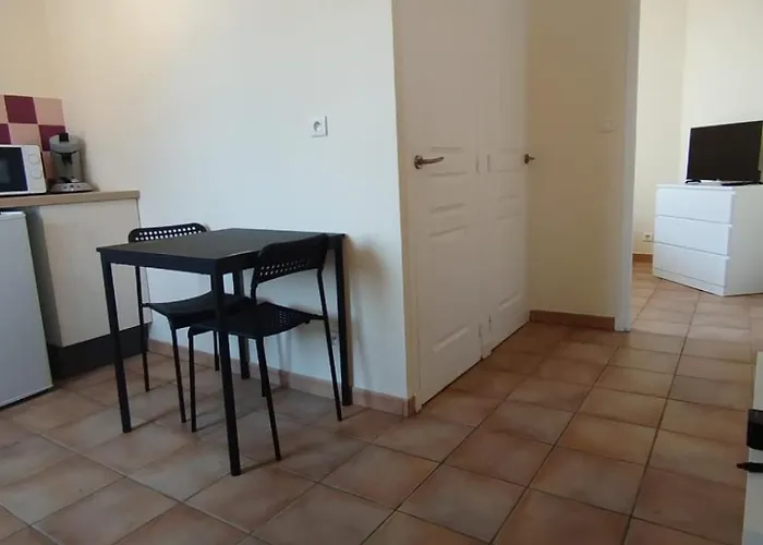 Budgetbnb Escaillon *